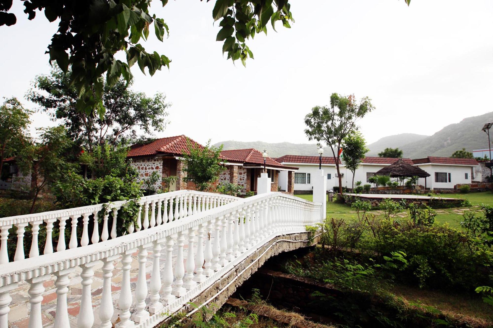 Virat Resorts, Sariska Rajasthan Bairat Екстер'єр фото